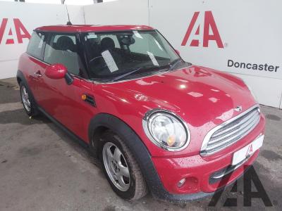 Image of 2011 MINI HATCH COOPER D 1598cc TURBO DIESEL MANUAL 6 Speed 3 DOOR HATCHBACK