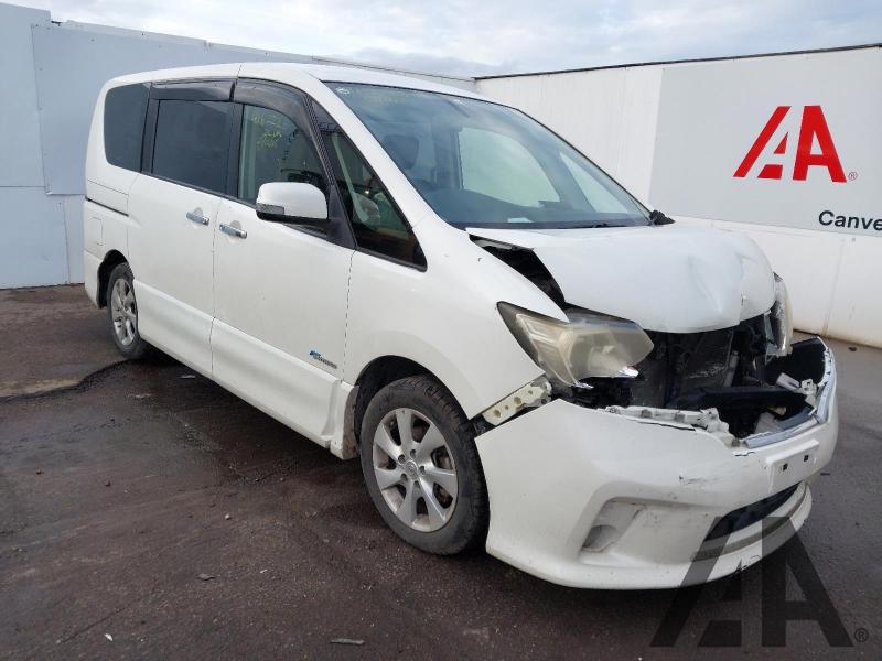2013 NISSAN SERENA 1990cc
