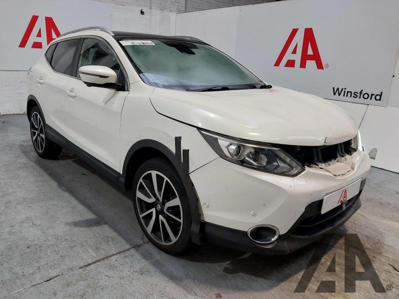 2015 NISSAN QASHQAI TEKNA DIG-T 1197cc TURBO PETROL MANUAL 6 Speed 5 DOOR HATCHBACK