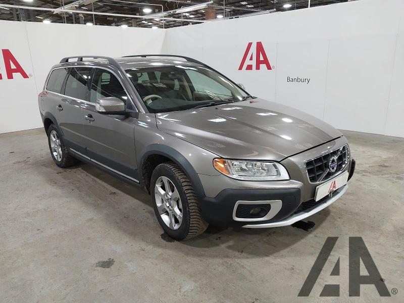 2009 VOLVO XC70 D5 SE AWD 2400cc TURBO DIESEL AUTOMATIC 6 Speed 5 DOOR ESTATE