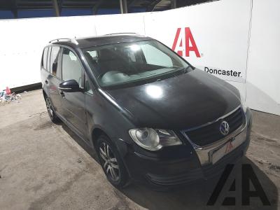 Image of 2009 VOLKSWAGEN TOURAN SE TDI 1896cc TURBO DIESEL MANUAL 5 DOOR MPV