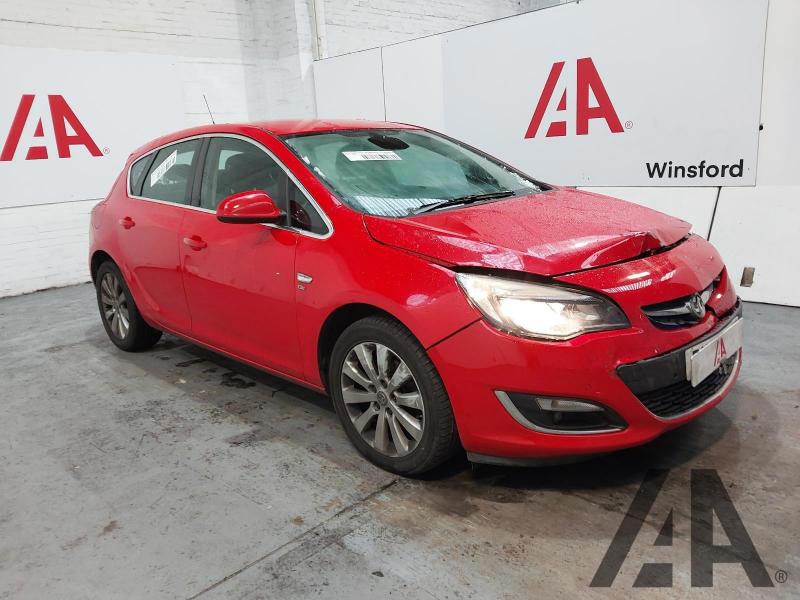 2014 VAUXHALL ASTRA ELITE CDTI S/S 1956cc TURBO DIESEL MANUAL 6 Speed 5 DOOR HATCHBACK