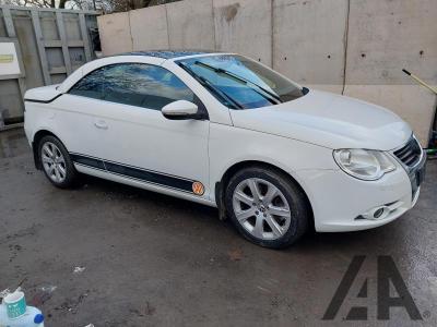 Image of 2010 VOLKSWAGEN EOS SE TDI DSG 1968cc TURBO DIESEL SEMI AUTO 6 Speed 2 DOOR CONVERTIBLE
