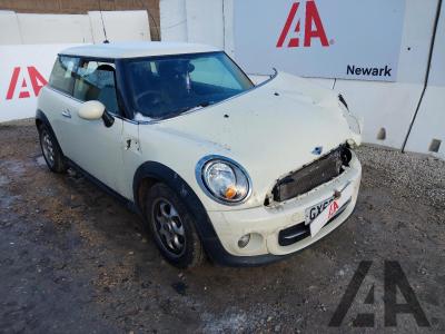 Image of 2013 MINI HATCH COOPER D 1598cc TURBO DIESEL MANUAL 6 Speed 3 DOOR HATCHBACK
