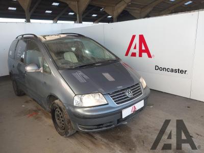 Image of 2010 VOLKSWAGEN SHARAN S TDI 1896cc TURBO DIESEL AUTOMATIC 5 Speed 5 DOOR MPV