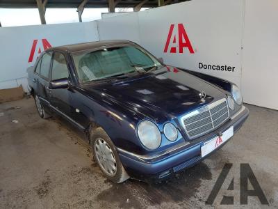 Image of 1998 MERCEDES E-CLASS E280 ELEGANCE V6 2799cc PETROL AUTOMATIC 4 DOOR SALOON