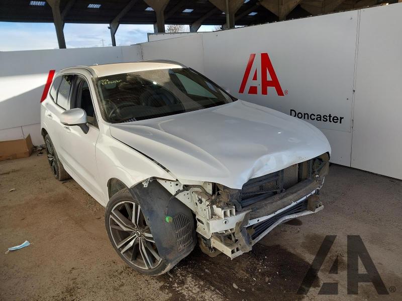 2017 VOLVO XC60 D4 R-DESIGN AWD 1969cc TURBO DIESEL AUTOMATIC 8 Speed 5 DOOR ESTATE