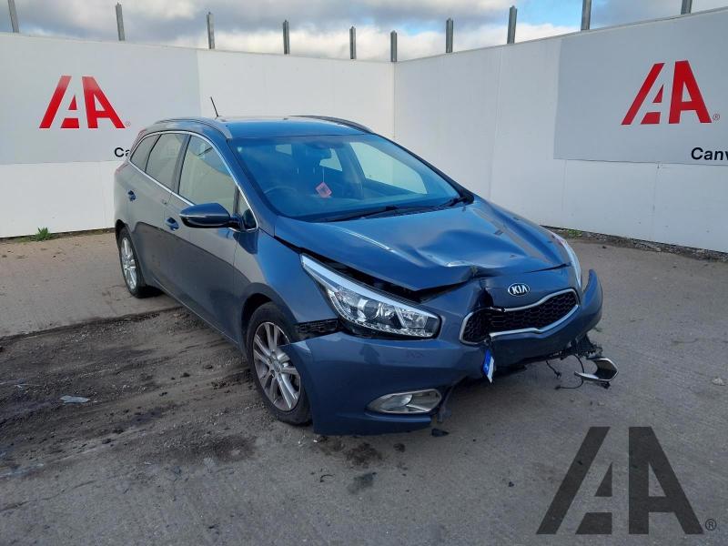 2013 KIA CEED CRDI 3 ECODYNAMICS 1582cc TURBO DIESEL MANUAL 6 Speed 5 DOOR ESTATE