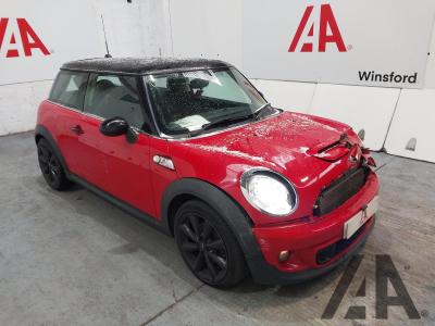 Image of 2013 MINI HATCH COOPER SD 1995cc TURBO DIESEL AUTOMATIC 6 Speed 3 DOOR HATCHBACK