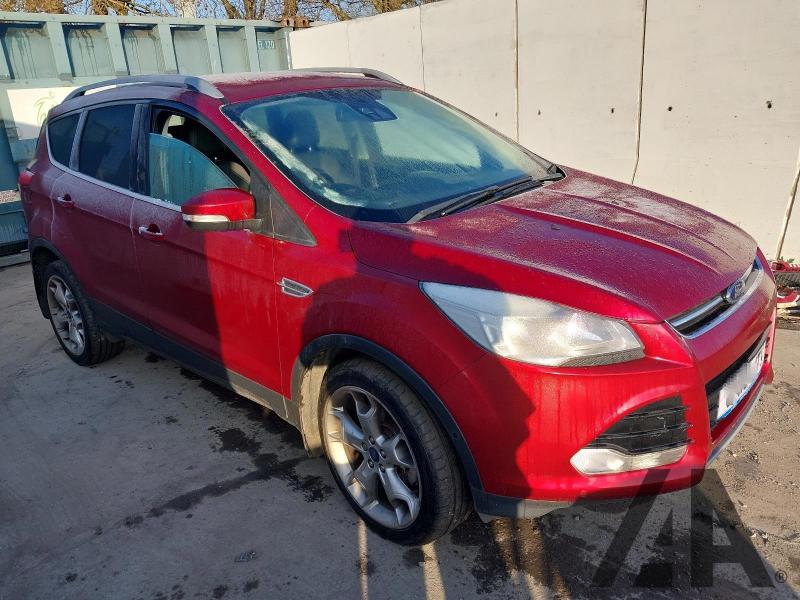 2015 FORD KUGA TITANIUM TDCI 1997cc TURBO DIESEL MANUAL 6 Speed 5 DOOR HATCHBACK