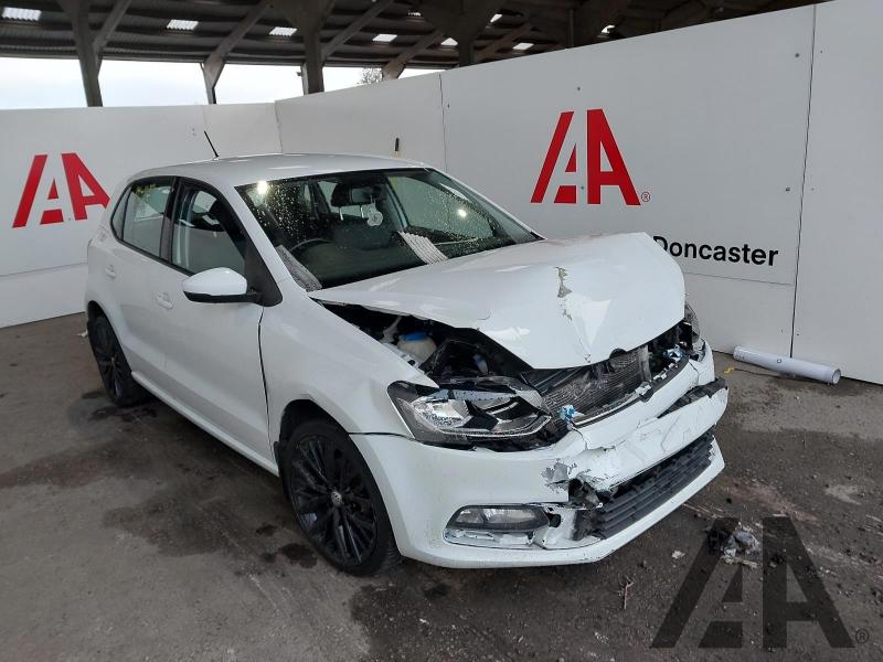 2015 VOLKSWAGEN POLO SE TSI 1197cc TURBO PETROL MANUAL 5 Speed 5 DOOR HATCHBACK