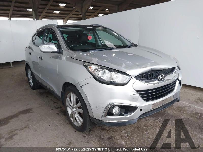 2012 HYUNDAI IX35 PREMIUM CRDI 4WD 1995cc TURBO DIESEL AUTOMATIC 5 DOOR ESTATE