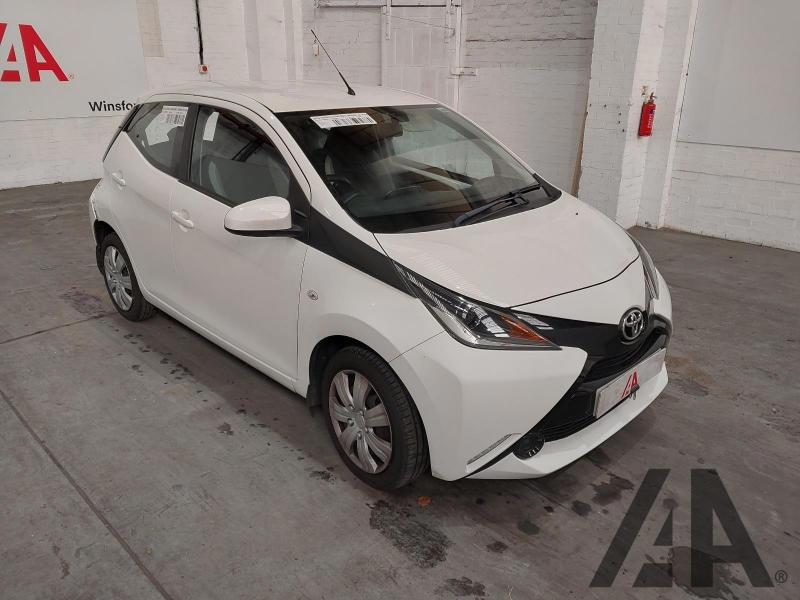 2016 TOYOTA AYGO VVT-I X-PLAY 998cc PETROL MANUAL 5 DOOR HATCHBACK
