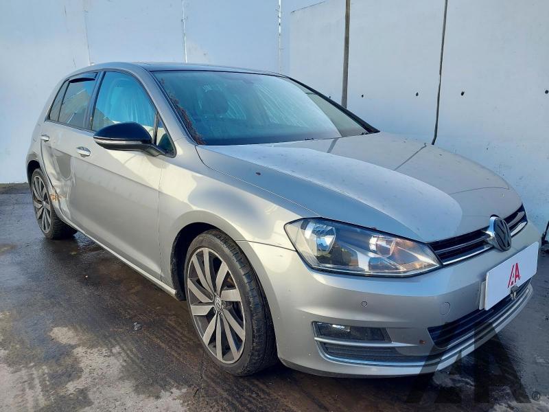 2016 VOLKSWAGEN GOLF GT EDITION TDI BLUEMOTION TECH 1968cc TURBO DIESEL MANUAL 6 Speed 5 DOOR HATCHBACK