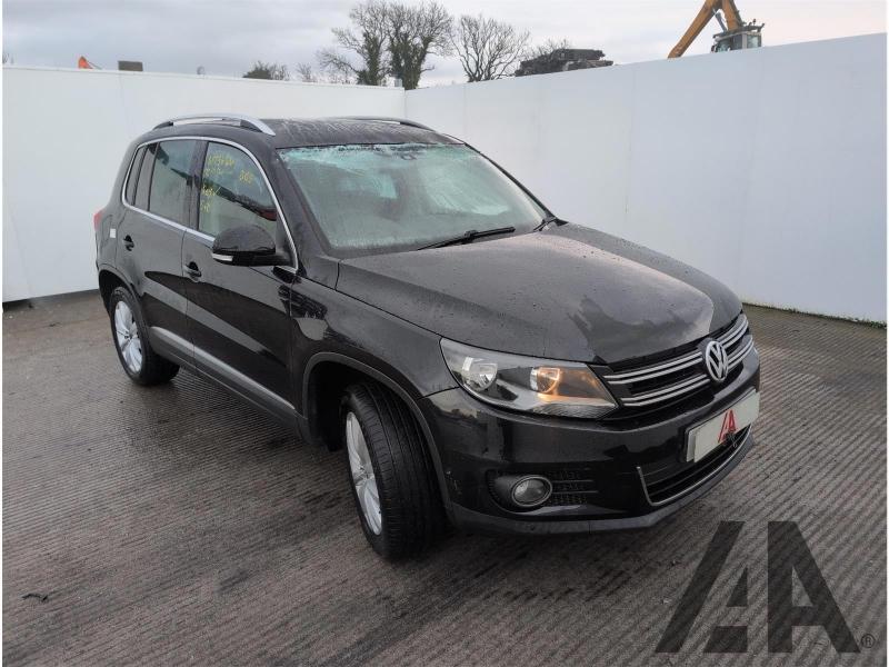 2014 VOLKSWAGEN TIGUAN MATCH TDI BLUEMOTION TECH 4MOT 1968cc TURBO DIESEL SEMI AUTO 7 Speed 5 DOOR ESTATE