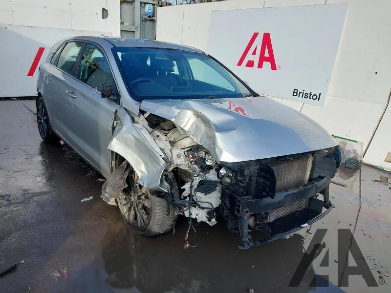 2018 HYUNDAI I30 CRDI SE NAV 1582cc TURBO DIESEL MANUAL 6 Speed 5 DOOR HATCHBACK