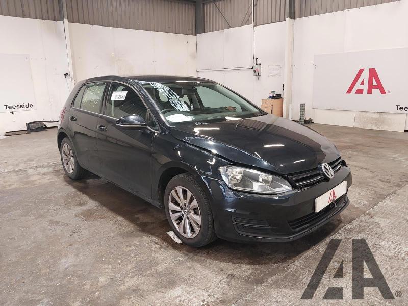 2014 VOLKSWAGEN GOLF SE TDI BLUEMOTION TECHNOLOGY 1598cc TURBO DIESEL MANUAL 5 Speed 5 DOOR HATCHBACK