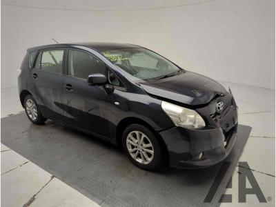 Image of 2012 TOYOTA VERSO TR D-4D 1998cc TURBO DIESEL MANUAL 6 Speed 5 DOOR MPV