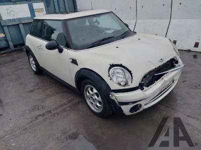 Image of 2011 MINI HATCH ONE 1598cc PETROL AUTOMATIC 6 Speed 3 DOOR HATCHBACK