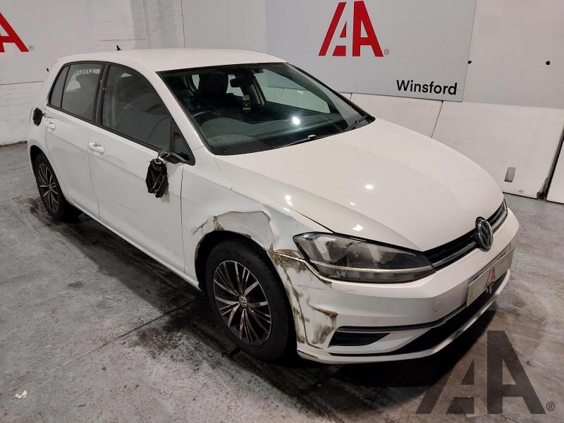 2018 VOLKSWAGEN GOLF SE TSI BLUEMOTION TECHNOLOGY 999cc TURBO PETROL MANUAL 6 Speed 5 DOOR HATCHBACK