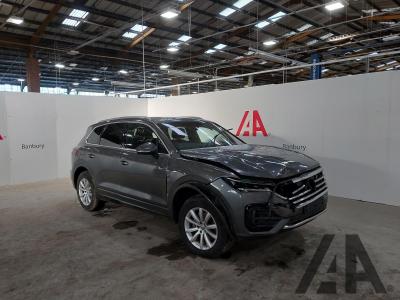 Image of 2018 VOLKSWAGEN TOUAREG V6 R-LINE TECH TDI 2967cc TURBO DIESEL AUTOMATIC 5 DOOR ESTATE