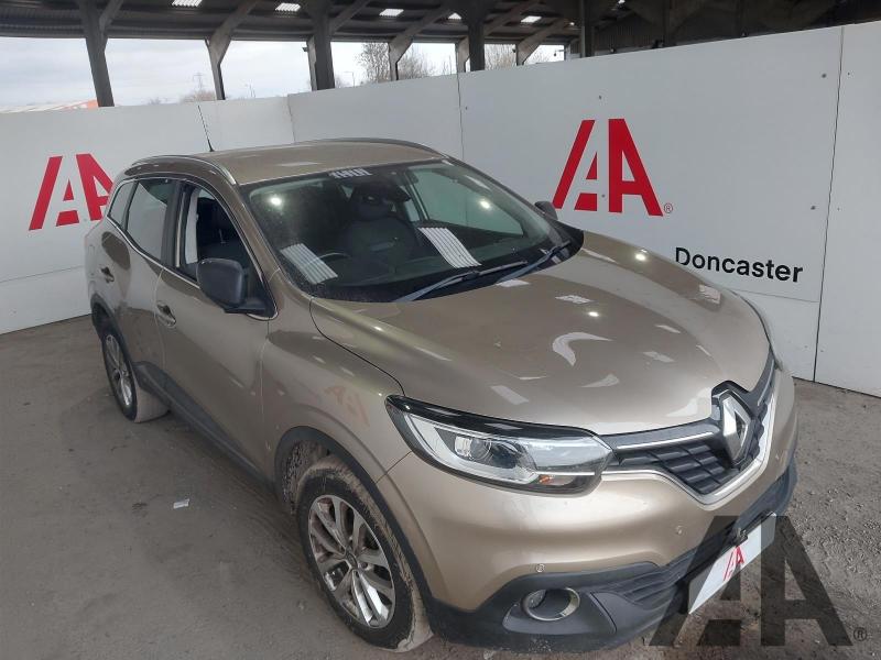 2015 RENAULT KADJAR DYNAMIQUE NAV DCI 1461cc TURBO DIESEL SEMI AUTO 6 Speed 5 DOOR HATCHBACK