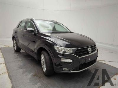 Image of 2018 VOLKSWAGEN T-ROC SE TSI EVO 1498cc TURBO PETROL MANUAL 5 DOOR HATCHBACK