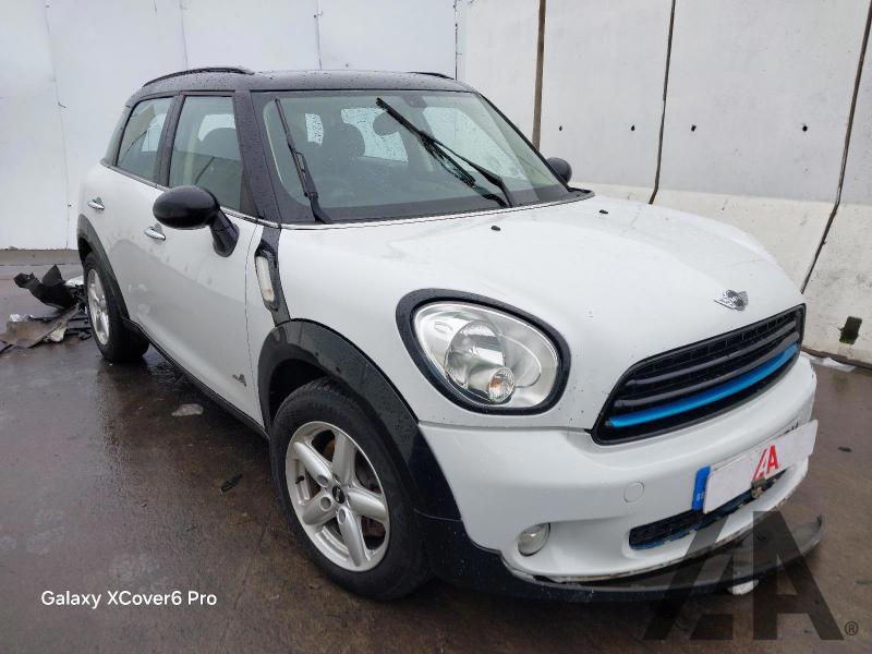 2010 MINI COUNTRYMAN COOPER D4 1598cc TURBO DIESEL MANUAL 6 Speed 5 DOOR HATCHBACK