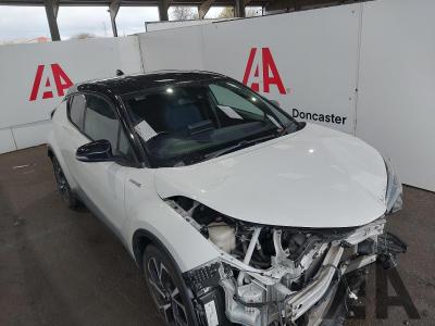 Image of 2017 TOYOTA C-HR DYNAMIC 1798cc PETROL/ELECTRIC CVT 5 DOOR HATCHBACK