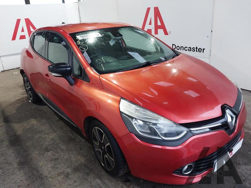 2014 RENAULT CLIO DYNAMIQUE MEDIANAV ENERGY DCI 1461cc TURBO DIESEL MANUAL 5 Speed 5 DOOR HATCHBACK