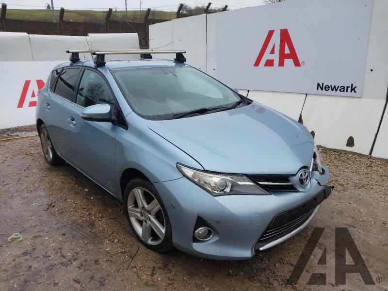 2013 TOYOTA AURIS EXCEL VALVEMATIC 1598cc PETROL AUTOMATIC 5 DOOR HATCHBACK