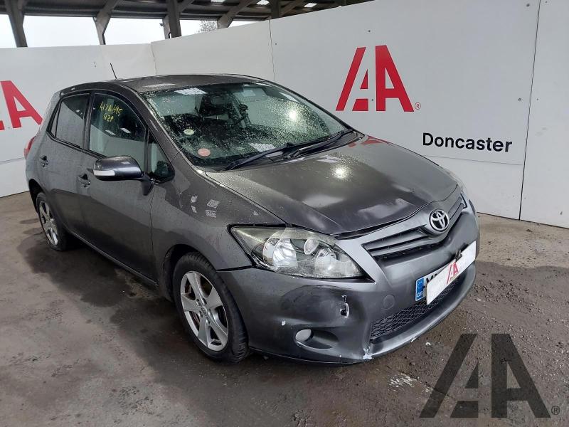 2010 TOYOTA AURIS SR VALVEMATIC 1598cc PETROL MANUAL 6 Speed 5 DOOR HATCHBACK