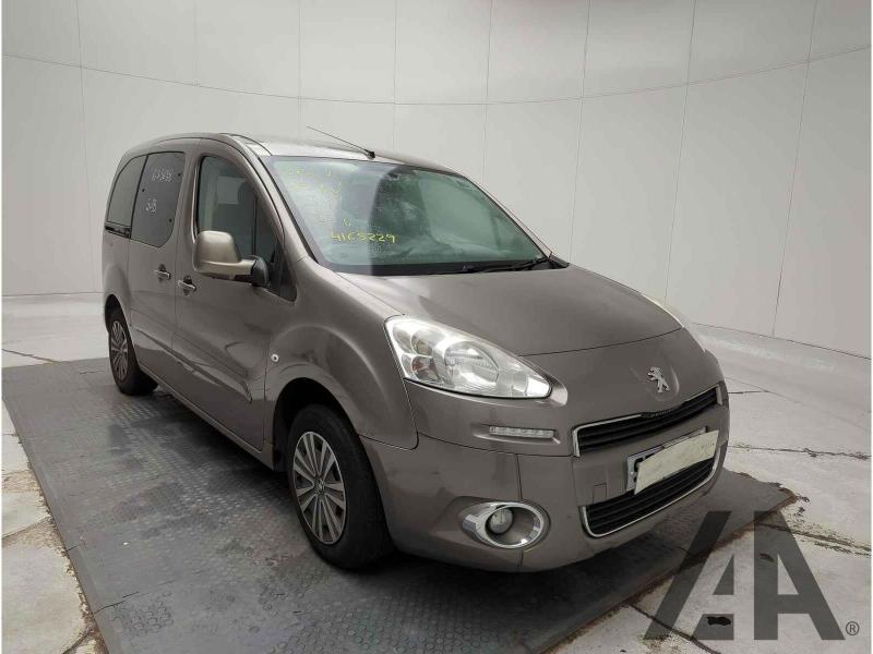 2014 PEUGEOT PARTNER HDI TEPEE S 1560cc TURBO DIESEL MANUAL 5 Speed 5 DOOR MPV