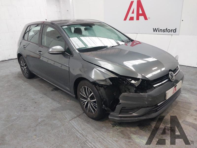 2018 VOLKSWAGEN GOLF SE NAVIGATION TDI DSG 1598cc TURBO DIESEL SEMI AUTO 5 DOOR HATCHBACK