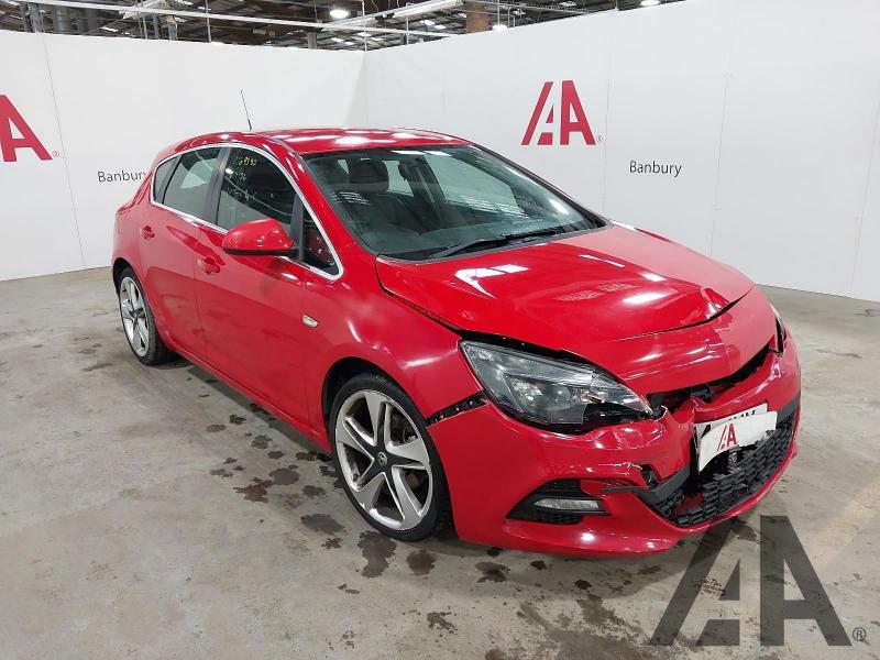 2014 VAUXHALL ASTRA LIMITED EDITION CDTI 1686cc TURBO DIESEL MANUAL 6 Speed 5 DOOR HATCHBACK