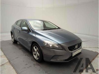 Image of 2013 VOLVO V40 D2 SE 1560cc TURBO DIESEL MANUAL 6 Speed 5 DOOR HATCHBACK