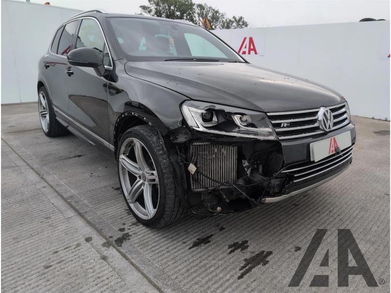 2014 VOLKSWAGEN TOUAREG V6 R-LINE TDI BLUEMOTION TECHN 2967cc TURBO DIESEL AUTOMATIC 8 Speed 5 DOOR ESTATE