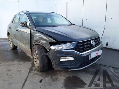 Image of 2021 VOLKSWAGEN T-ROC SE TSI 999cc TURBO PETROL MANUAL 5 DOOR HATCHBACK