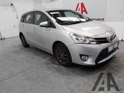 Image of 2015 TOYOTA VERSO D-4D TREND PLUS 1598cc TURBO DIESEL MANUAL 6 Speed 5 DOOR MPV