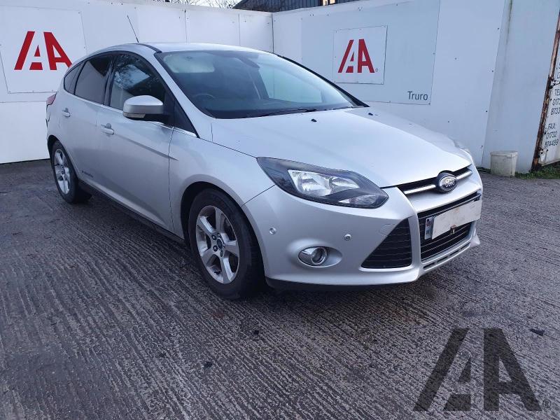 2013 FORD FOCUS TITANIUM NAVIGATOR TDCI 1560cc TURBO DIESEL MANUAL 6 Speed 5 DOOR HATCHBACK