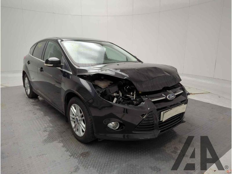 2013 FORD FOCUS TITANIUM 999cc TURBO PETROL MANUAL 6 Speed 5 DOOR HATCHBACK