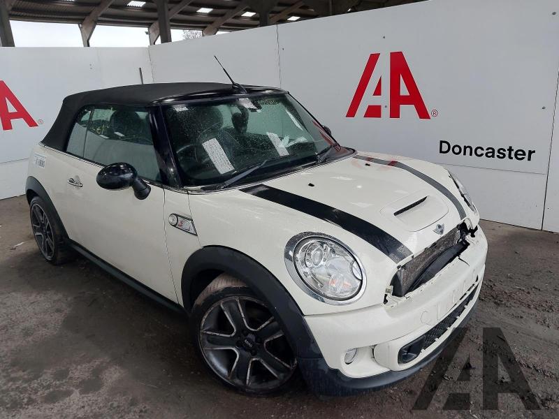 2011 MINI CONVERTIBLE COOPER SD 1995cc TURBO DIESEL MANUAL 6 Speed 2 DOOR CONVERTIBLE
