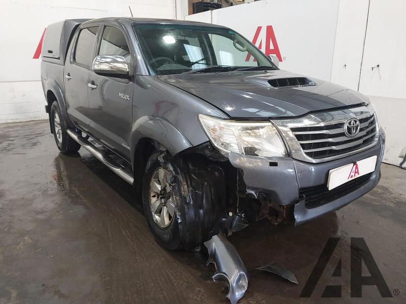 2014 TOYOTA HI-LUX INVINCIBLE 4X4 D-4D DCB 2982cc TURBO DIESEL MANUAL PICK UP