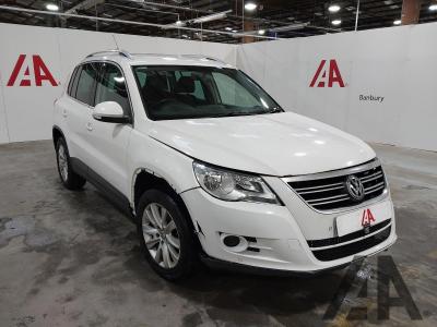 Image of 2011 VOLKSWAGEN TIGUAN MATCH TDI 4MOTION 1968cc TURBO DIESEL MANUAL 6 Speed 5 DOOR ESTATE