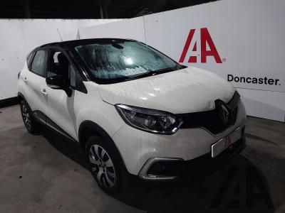 Image of 2018 RENAULT CAPTUR PLAY TCE 898cc TURBO PETROL MANUAL 5 Speed 5 DOOR HATCHBACK
