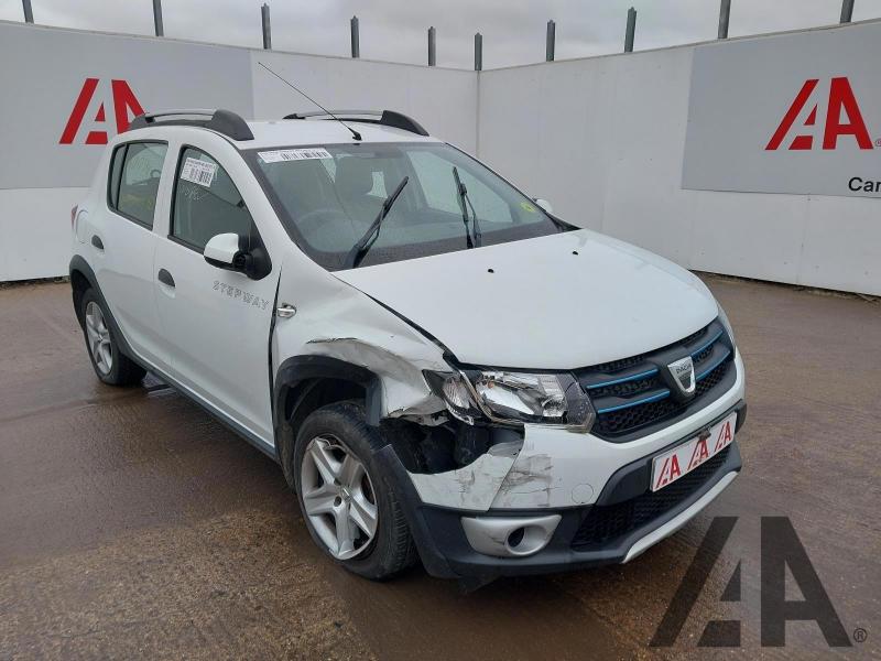 2016 DACIA SANDERO STEPWAY LAUREATE DCI 1461cc TURBO DIESEL MANUAL 5 Speed 5 DOOR HATCHBACK