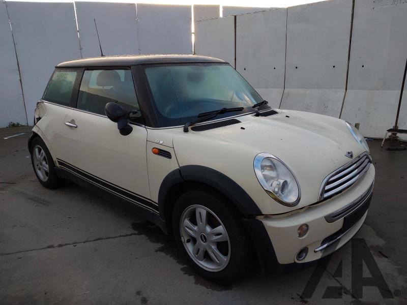 2004 MINI HATCH COOPER 1598cc PETROL MANUAL 5 Speed 3 DOOR HATCHBACK