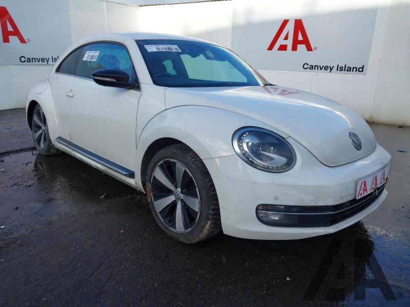 2013 VOLKSWAGEN BEETLE SPORT TDI DSG 1968cc TURBO DIESEL SEMI AUTO 6 Speed 3 DOOR HATCHBACK