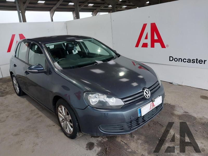 2011 VOLKSWAGEN GOLF MATCH TDI BLUEMOTION TECHNOLOG 1598cc TURBO DIESEL SEMI AUTO 7 Speed 5 DOOR HATCHBACK