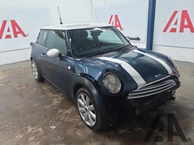 Image of 2009 MINI HATCH COOPER 1598cc PETROL MANUAL 6 Speed 3 DOOR HATCHBACK